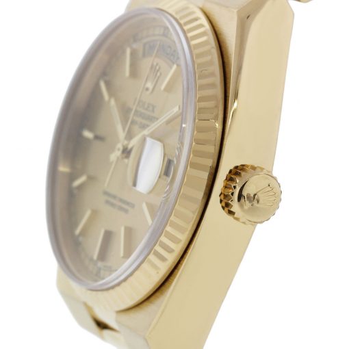 Rolex OysterDate Luxury Watch, RLX1436 - Image 3